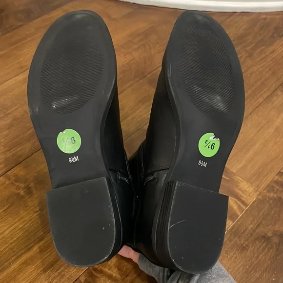 G by Guess Womens Boots - 9.5 - Picture 5 of 5